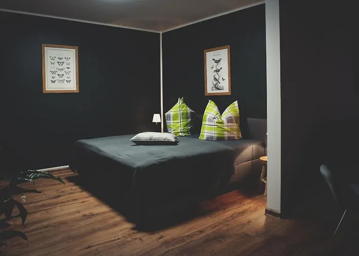 Uebernacht Penzion 3*